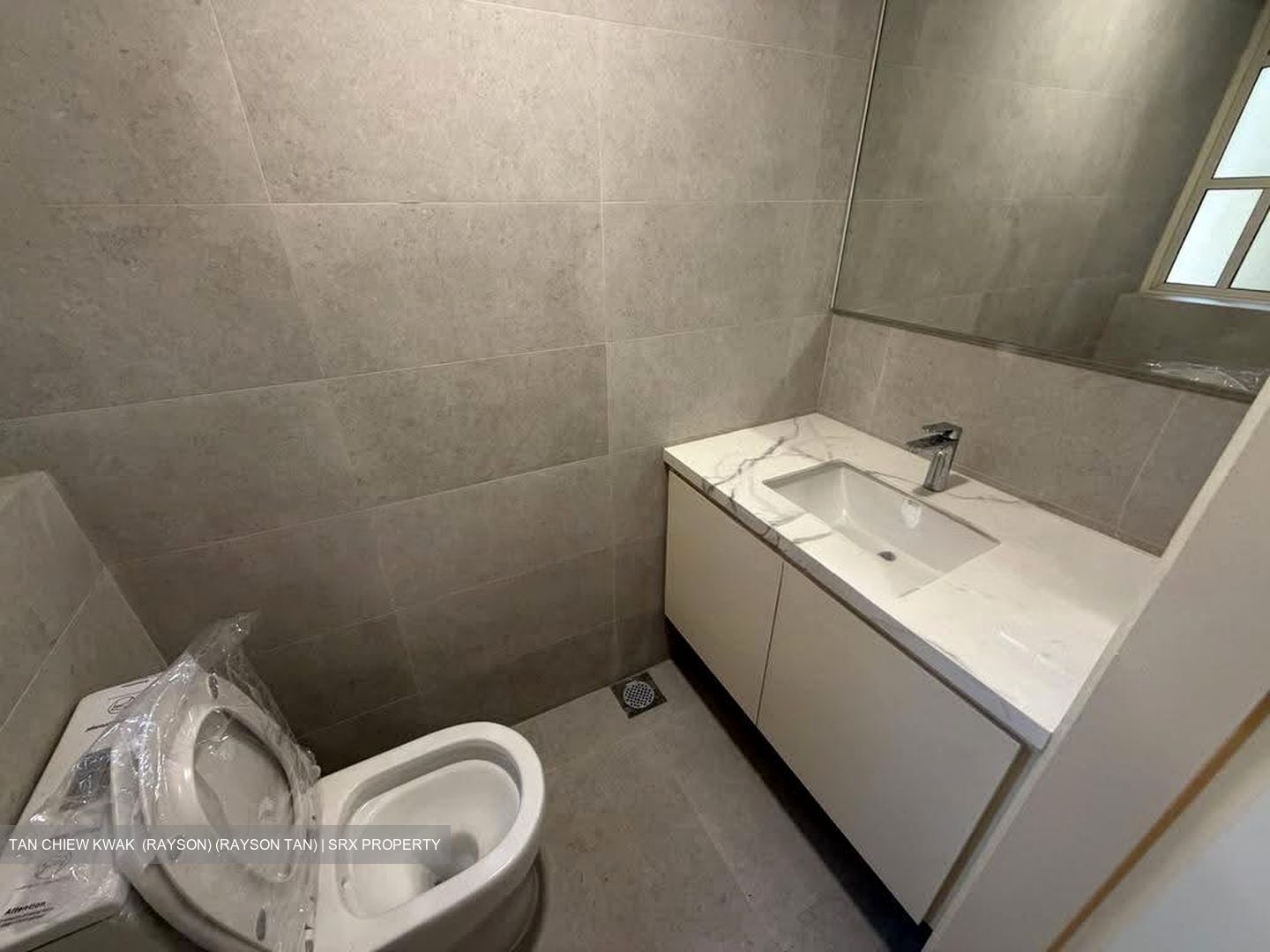 Saint Thomas Walk (D9), Condominium #630323901